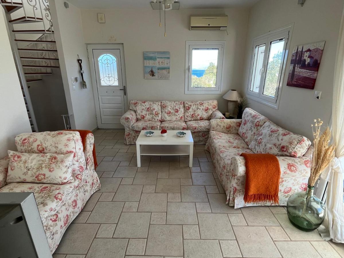 Amalia'S Summer Home Aegina Luaran gambar