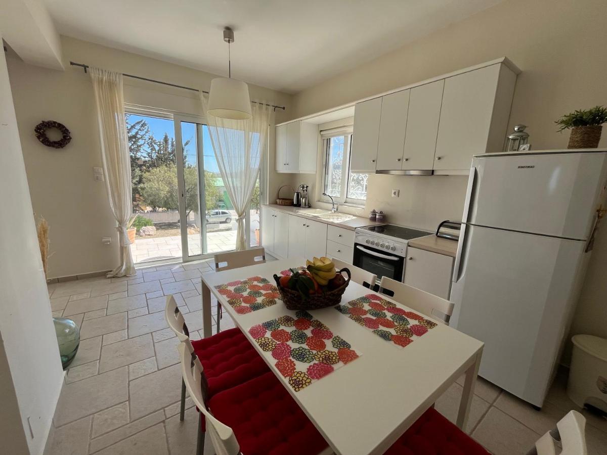Amalia'S Summer Home Aegina Luaran gambar